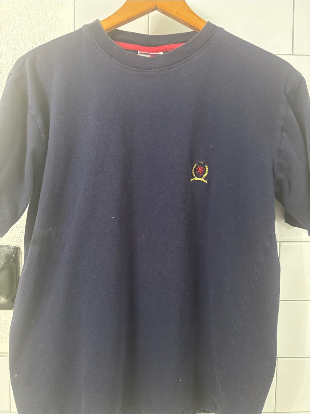 Tommy Hilfiger Vintage Navy Short Sleeve Tee with Embroidered Crest